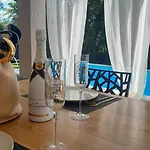 Silence Villa *