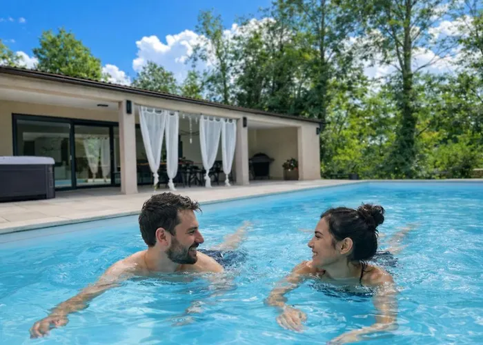 ヴィラ Silence パジン